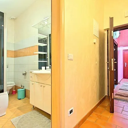 Viki, Sani, Evan, Teo, Goran Apartamento Poreč